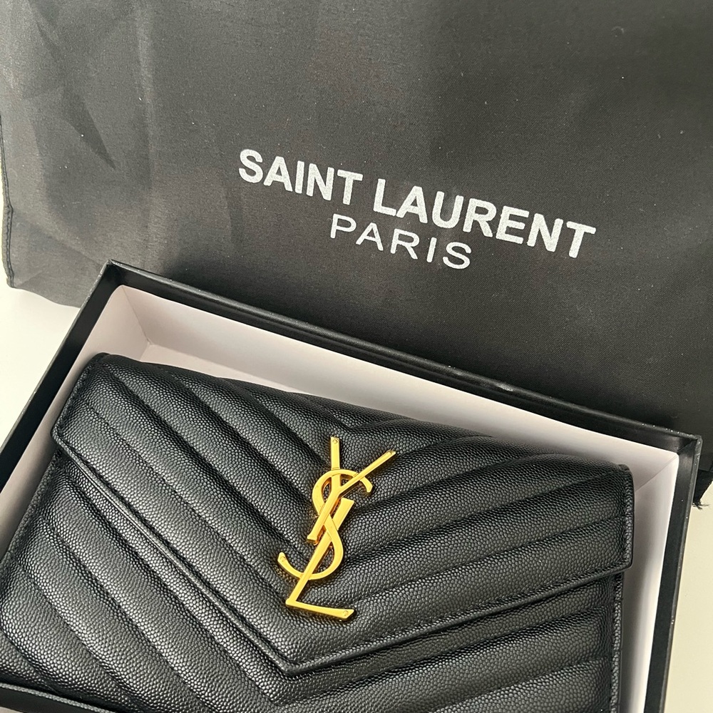 Yves Saint Laurent Wallet Purse